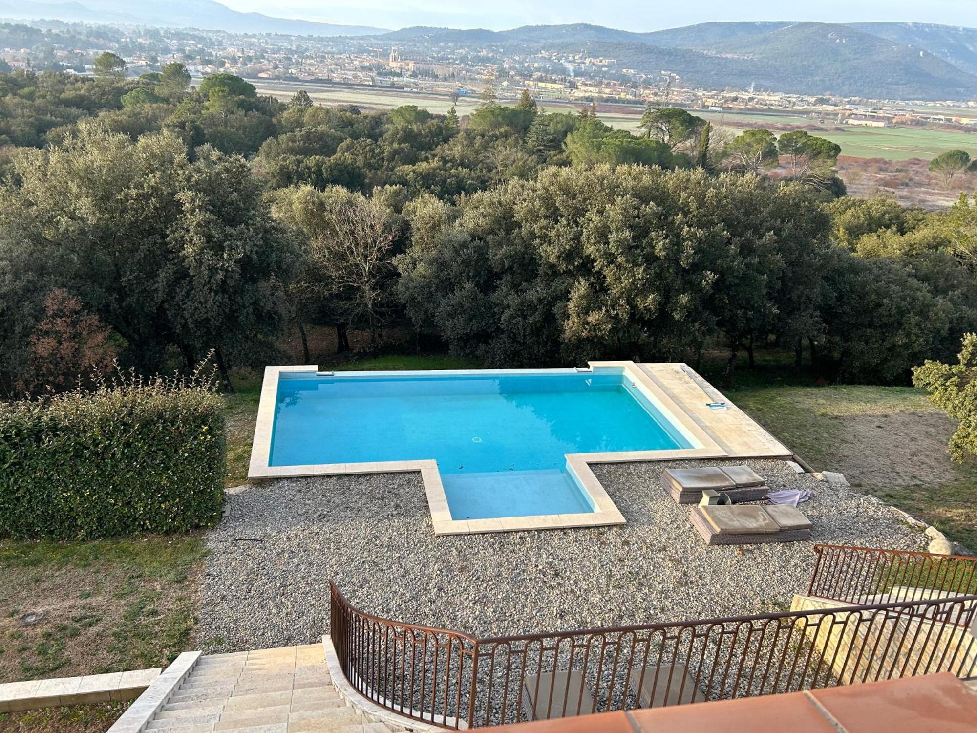 Magnifique Villa Avec Piscine Saint-Maximin-la-Sainte-Baume Luaran gambar